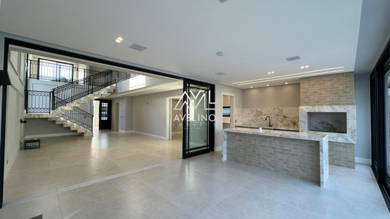 Imagem Sobrado com 4 Quartos à Venda, 300 m² em Vila Carlota - Campo Grande Imagem Sobrado com 4 Quartos à Venda, 300 m² em Vila Carlota - Campo Grande