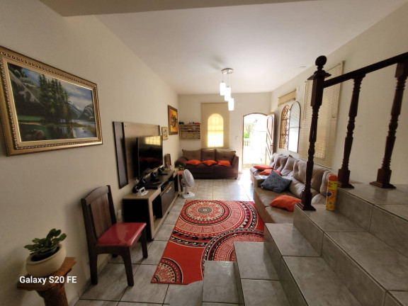 Casa com 3 Quartos à Venda, 260 m² em Vila Santa Catarina - Várzea Paulista
