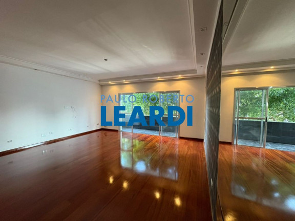 Imagem Apartamento com 3 Quartos à Venda, 160 m² em Centro - Santo André