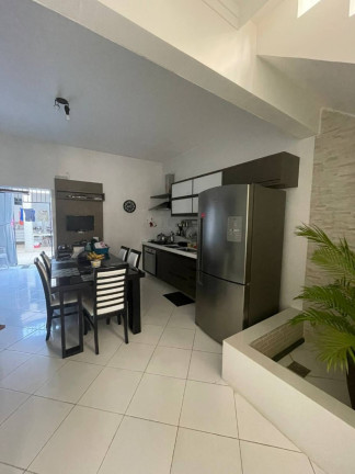 Imagem Casa com 4 Quartos à Venda, em Jabotiana - Aracaju Imagem Casa com 4 Quartos à Venda, em Jabotiana - Aracaju