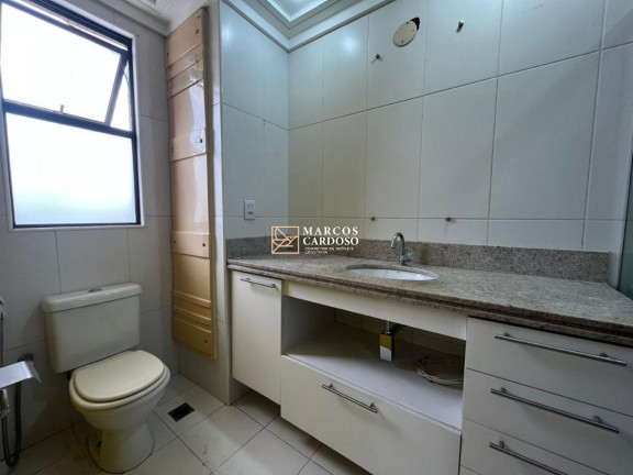 Imagem Imóvel com 3 Quartos à Venda, 266 m² em Batista Campos - Belém