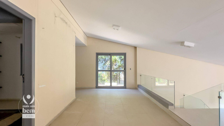 Imagem Casa com 4 Quartos à Venda, 600 m² em Uberaba - Curitiba