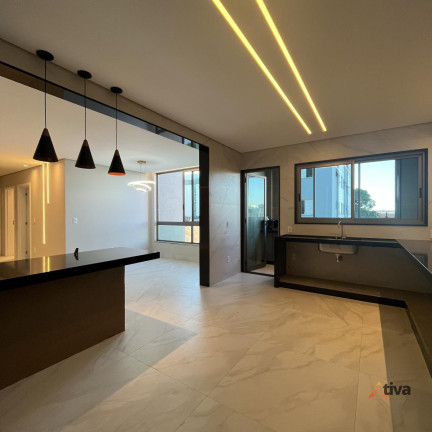 Imagem Apartamento com 3 Quartos à Venda, 144 m²