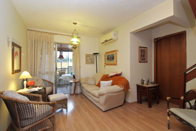 Imagem Imóvel com 3 Quartos à Venda, 174 m² em Petrópolis - Porto Alegre