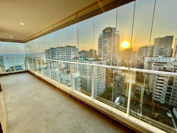 Apartamento com 3 Quartos à Venda, 130 m² em Embaré - Santos
