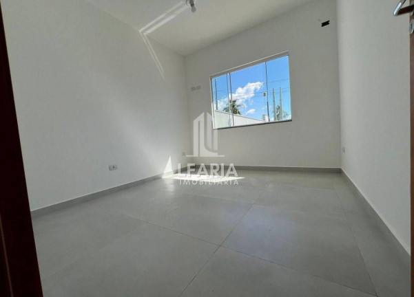 Imagem Casa com 3 Quartos à Venda, 80 m² em Praia Das Conchas - Itapoá Imagem Casa com 3 Quartos à Venda, 80 m² em Praia Das Conchas - Itapoá