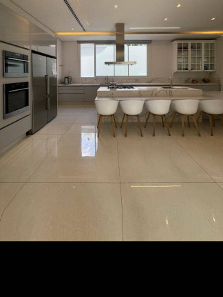 Imagem Casa com 5 Quartos à Venda, 1.160 m² em Alphaville Residencial Um - Barueri Imagem Casa com 5 Quartos à Venda, 1.160 m² em Alphaville Residencial Um - Barueri