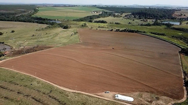 Imagem Fazenda à Venda, 100 m² em Zona Rural - Casa Branca Imagem Fazenda à Venda, 100 m² em Zona Rural - Casa Branca