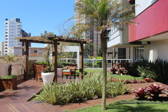 Imóvel à Venda, 302 m² em Torres - Rs