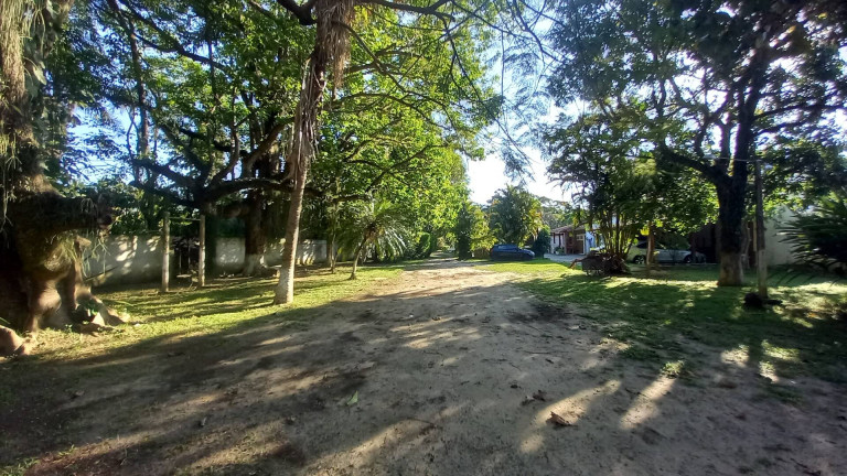 Imagem Chácara com 4 Quartos à Venda, 5.400 m² em Vila Areao - Taubaté
