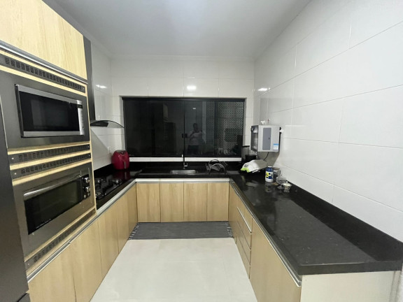 Imagem Casa com 3 Quartos à Venda, 260 m² em Samambaia Norte (samambaia) - Brasília Imagem Casa com 3 Quartos à Venda, 260 m² em Samambaia Norte (samambaia) - Brasília