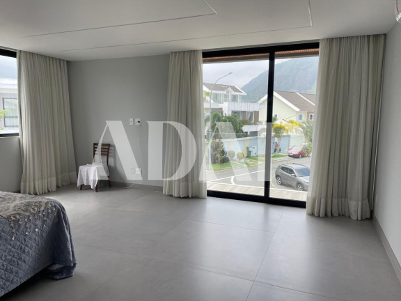 Imagem Casa com 4 Quartos à Venda, 420 m² em Vargem Pequena - Rio De Janeiro Imagem Casa com 4 Quartos à Venda, 420 m² em Vargem Pequena - Rio De Janeiro
