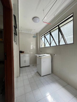 Imagem Apartamento com 2 Quartos à Venda, 107 m² em Gonzaga - Santos
