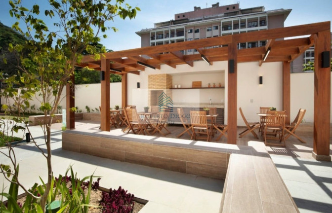 Imagem Imóvel com 2 Quartos à Venda, 48 m² em Taquara - Rio De Janeiro Imagem Imóvel com 2 Quartos à Venda, 48 m² em Taquara - Rio De Janeiro