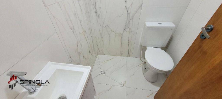 Imagem Casa com 2 Quartos à Venda, 70 m² em Maracanã - Praia Grande Imagem Casa com 2 Quartos à Venda, 70 m² em Maracanã - Praia Grande