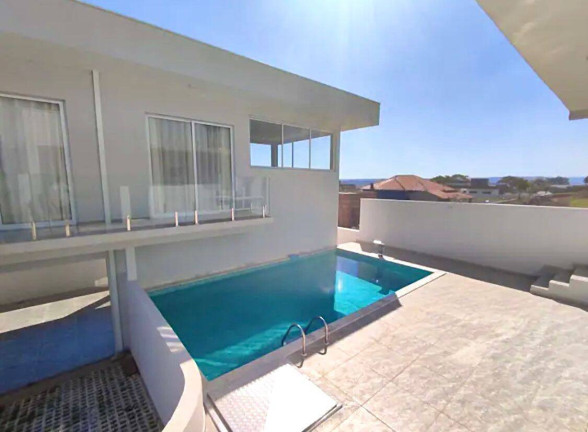 Imagem Casa com 4 Quartos à Venda, 450 m² em Pardinho Imagem Casa com 4 Quartos à Venda, 450 m² em Pardinho