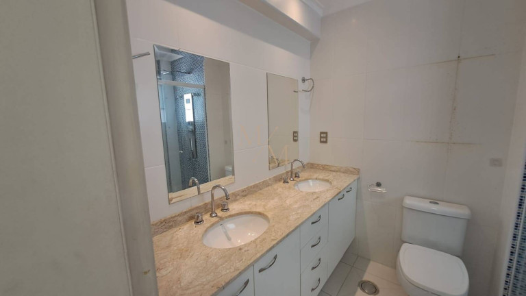 Imagem Apartamento com 4 Quartos à Venda, 204 m² em Embaré - Santos