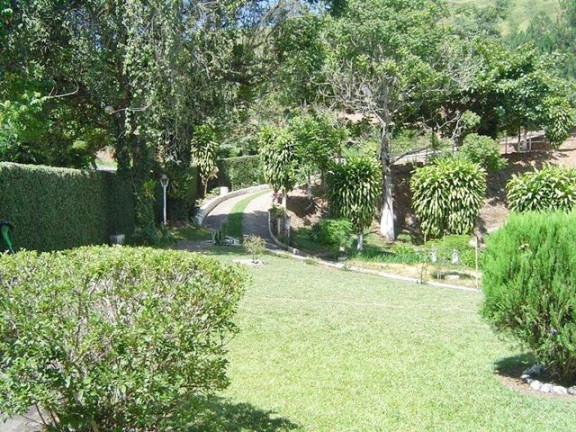 Imagem Imóvel com 3 Quartos à Venda, 280.000 m² em Santa Rosa - Teresópolis