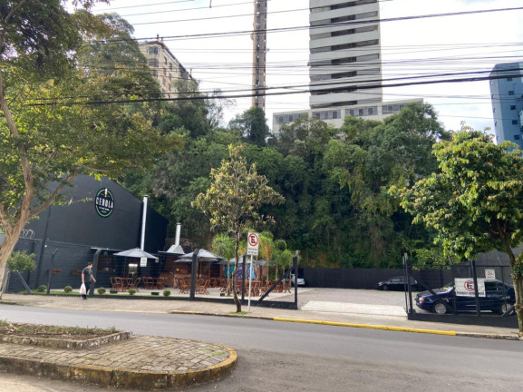 Ponto Comercial à Venda, 1.100 m² em Nossa Senhora De Lourdes - Caxias Do Sul