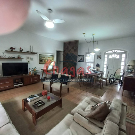 Imagem Casa com 5 Quartos à Venda, 320 m² em Massaguaçu - Caraguatatuba Imagem Casa com 5 Quartos à Venda, 320 m² em Massaguaçu - Caraguatatuba