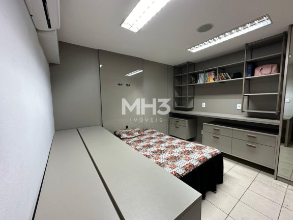 Imagem Casa com 3 Quartos à Venda, 535 m² em Jardim Das Paineiras - Campinas