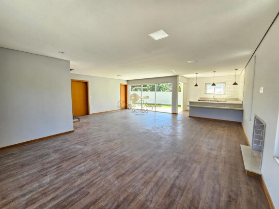 Imagem Casa com 3 Quartos à Venda, 260 m² em Green Valleiy - Teresópolis Imagem Casa com 3 Quartos à Venda, 260 m² em Green Valleiy - Teresópolis
