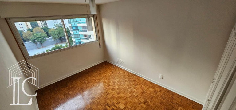 Imagem Apartamento com 3 Quartos à Venda, 108 m² em Itaim Bibi - São Paulo Imagem Apartamento com 3 Quartos à Venda, 108 m² em Itaim Bibi - São Paulo