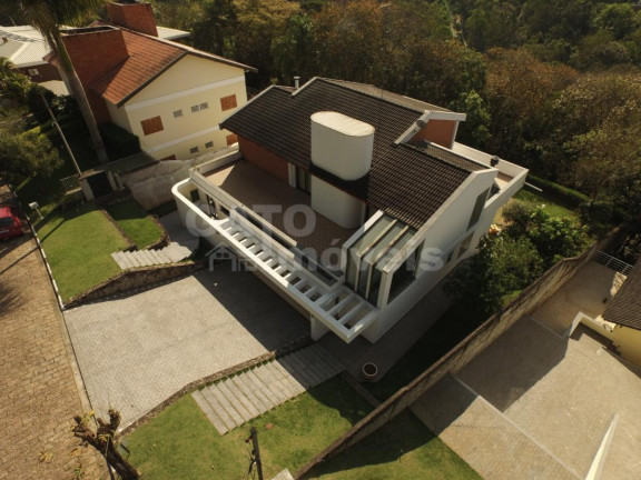Casa com 5 Quartos à Venda, 451 m² em Alpes Dos Araçás (jordanésia) - Cajamar