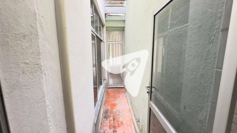 Imagem Casa com 5 Quartos à Venda, 211 m² em Centro - Fortaleza Imagem Casa com 5 Quartos à Venda, 211 m² em Centro - Fortaleza