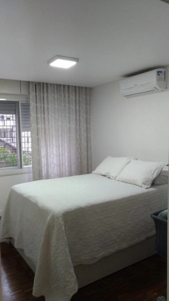 Imagem Apartamento com 3 Quartos à Venda, 101 m² em Rio Branco - Porto Alegre
