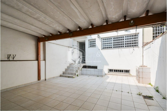 Imagem Casa com 3 Quartos à Venda, 130 m² em Mirandópolis - São Paulo