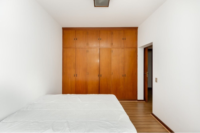 Imagem Imóvel com 4 Quartos à Venda, 244 m² em Vila Uberabinha - São Paulo Imagem Imóvel com 4 Quartos à Venda, 244 m² em Vila Uberabinha - São Paulo