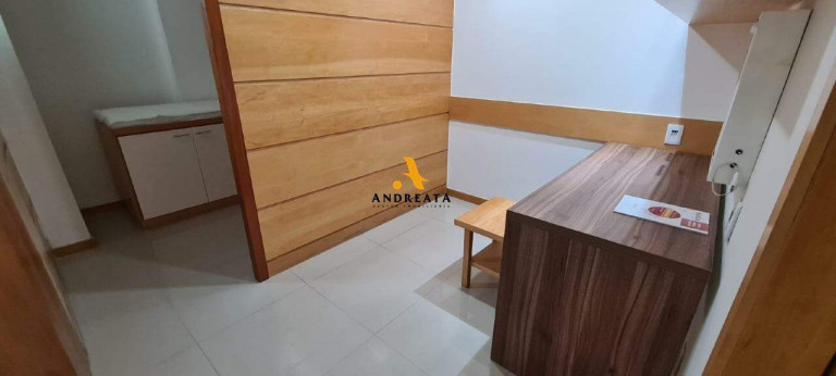 Imagem Sala Comercial para Alugar, 220 m² em Barra Da Tijuca - Rio De Janeiro Imagem Sala Comercial para Alugar, 220 m² em Barra Da Tijuca - Rio De Janeiro