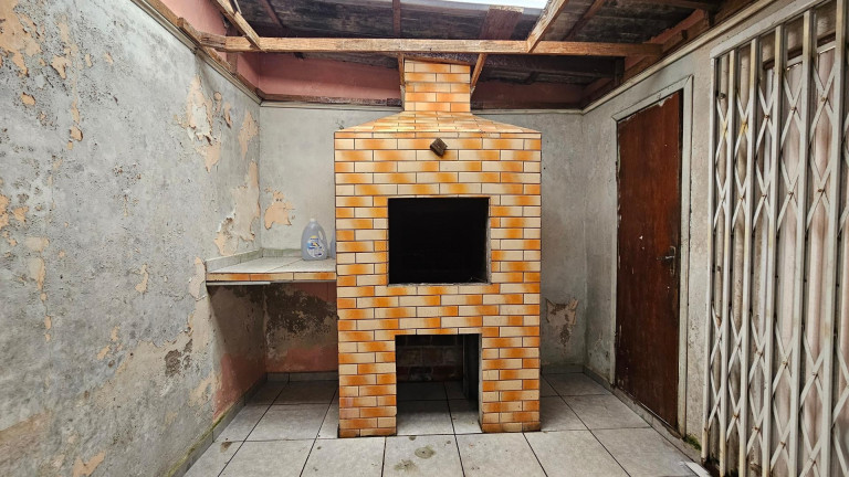 Imagem Casa com 2 Quartos à Venda, 88 m² em Sítio Cercado - Curitiba Imagem Casa com 2 Quartos à Venda, 88 m² em Sítio Cercado - Curitiba