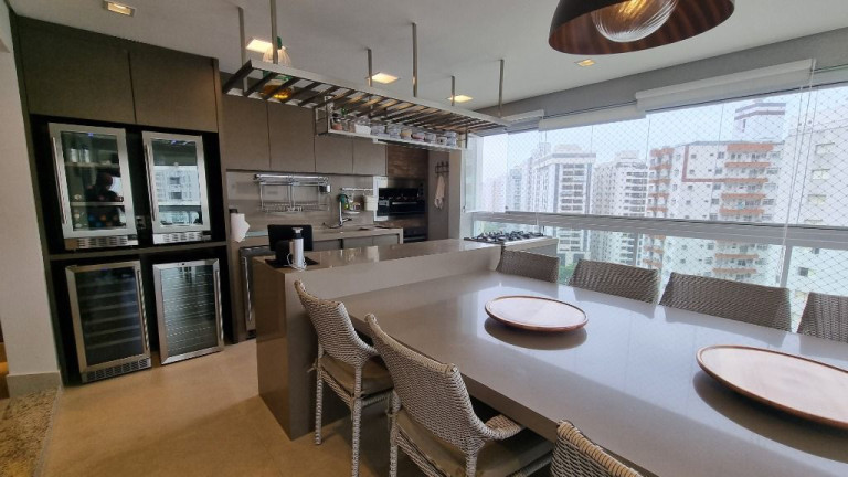 Imagem Apartamento com 3 Quartos à Venda, 144 m² em Pitangueiras - Guarujá Imagem Apartamento com 3 Quartos à Venda, 144 m² em Pitangueiras - Guarujá
