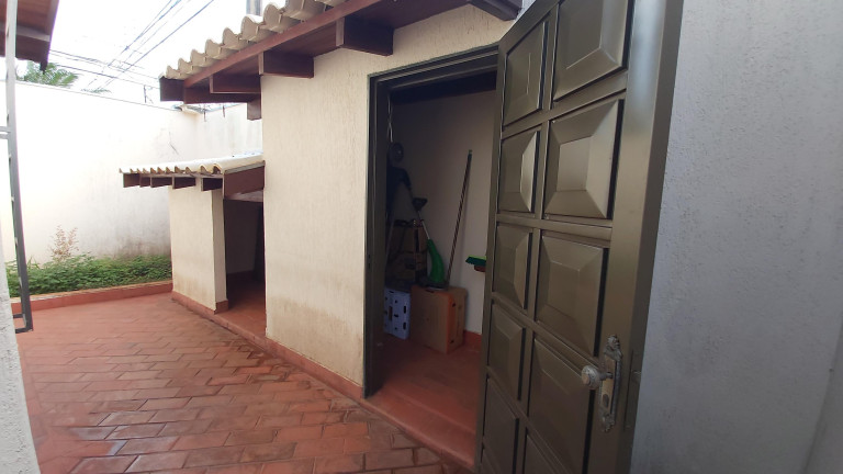 Imagem Casa com 3 Quartos à Venda, 252 m² em Vila Vilas Boas - Campo Grande Imagem Casa com 3 Quartos à Venda, 252 m² em Vila Vilas Boas - Campo Grande