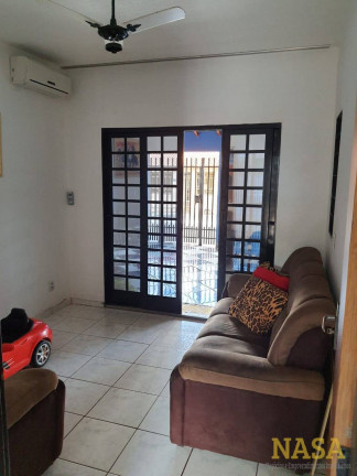 Imagem Casa com 2 Quartos à Venda, 100 m² em Despraiado - Cuiabá Imagem Casa com 2 Quartos à Venda, 100 m² em Despraiado - Cuiabá