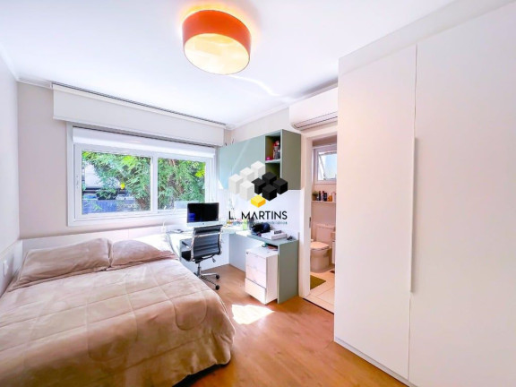 Imagem Apartamento com 3 Quartos à Venda, 170 m² em Petrópolis - Porto Alegre Imagem Apartamento com 3 Quartos à Venda, 170 m² em Petrópolis - Porto Alegre