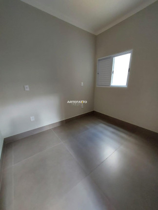 Imagem Casa com 3 Quartos à Venda, 130 m²