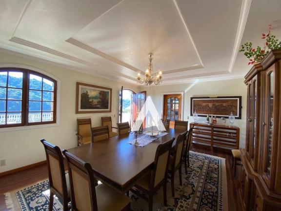 Imagem Casa com 6 Quartos à Venda, 470 m² em Golfe - Teresópolis Imagem Casa com 6 Quartos à Venda, 470 m² em Golfe - Teresópolis