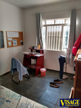 Imagem Casa com 3 Quartos à Venda, 885 m² em Jd. Siesta - Jacareí Imagem Casa com 3 Quartos à Venda, 885 m² em Jd. Siesta - Jacareí