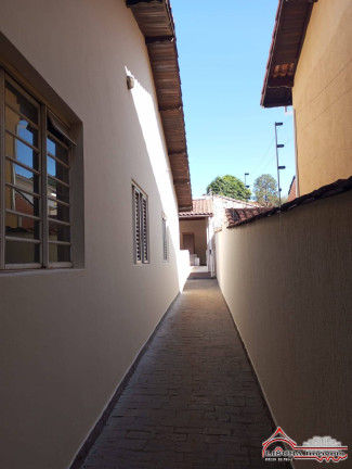 Casa com 4 Quartos para Alugar, 220 m² em Jardim América - Jacareí