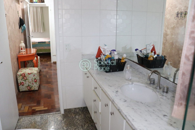 Imagem Apartamento com 3 Quartos à Venda, 200 m² em Pinheiros - São Paulo Imagem Apartamento com 3 Quartos à Venda, 200 m² em Pinheiros - São Paulo