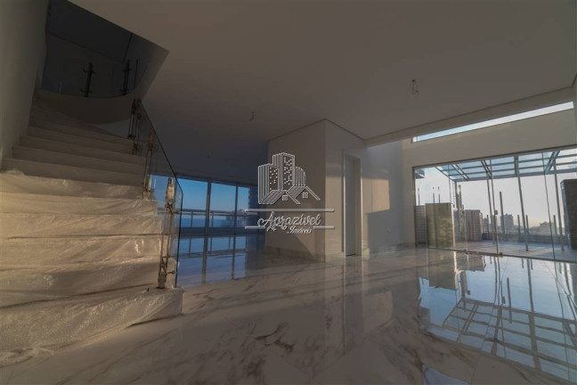Imagem Apartamento com 3 Quartos à Venda, 283 m² em Forte - Praia Grande Imagem Apartamento com 3 Quartos à Venda, 283 m² em Forte - Praia Grande