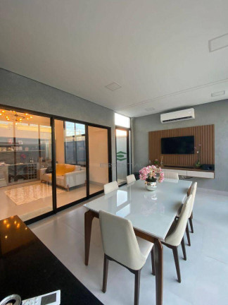 Imagem Casa com 3 Quartos à Venda, 205 m² em Quinta Do Lago Residence - São José Do Rio Preto Imagem Casa com 3 Quartos à Venda, 205 m² em Quinta Do Lago Residence - São José Do Rio Preto