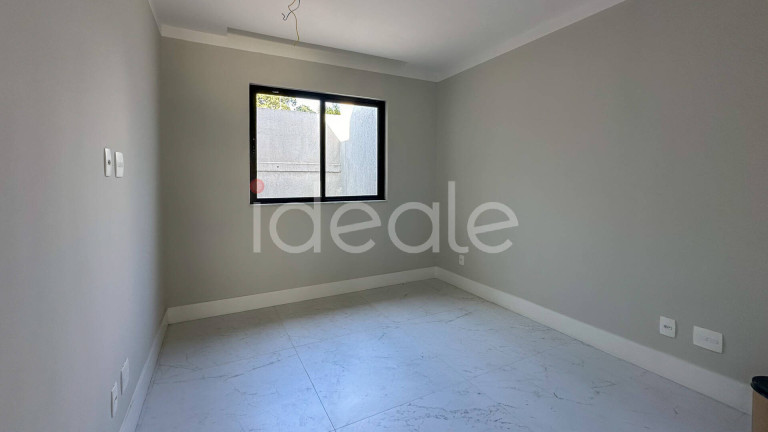 Imagem Casa de Condomínio com 5 Quartos à Venda, 380 m² em Barra Da Tijuca - Rio De Janeiro Imagem Casa de Condomínio com 5 Quartos à Venda, 380 m² em Barra Da Tijuca - Rio De Janeiro