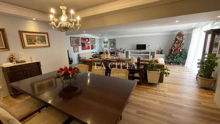 Apartamento com 3 Quartos à Venda, 290 m² em Centro - Balneário Camboriú