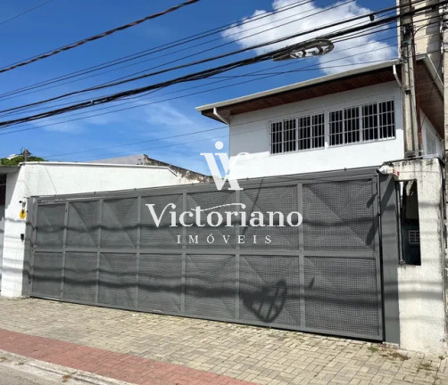 Casa com 9 Quartos à Venda, 296 m² em Jardim Das Indústrias - São José Dos Campos