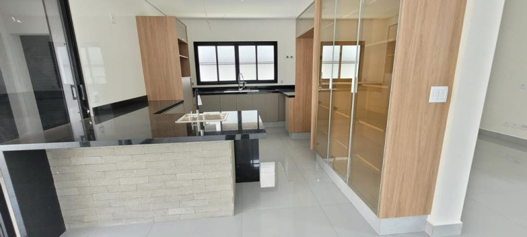 Imagem Sobrado com 4 Quartos para Alugar, 305 m² em Swiss Park - Campinas Imagem Sobrado com 4 Quartos para Alugar, 305 m² em Swiss Park - Campinas