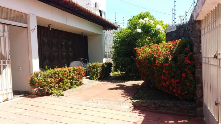 Imagem Casa com 6 Quartos à Venda, 610 m² em Suíssa - Aracaju